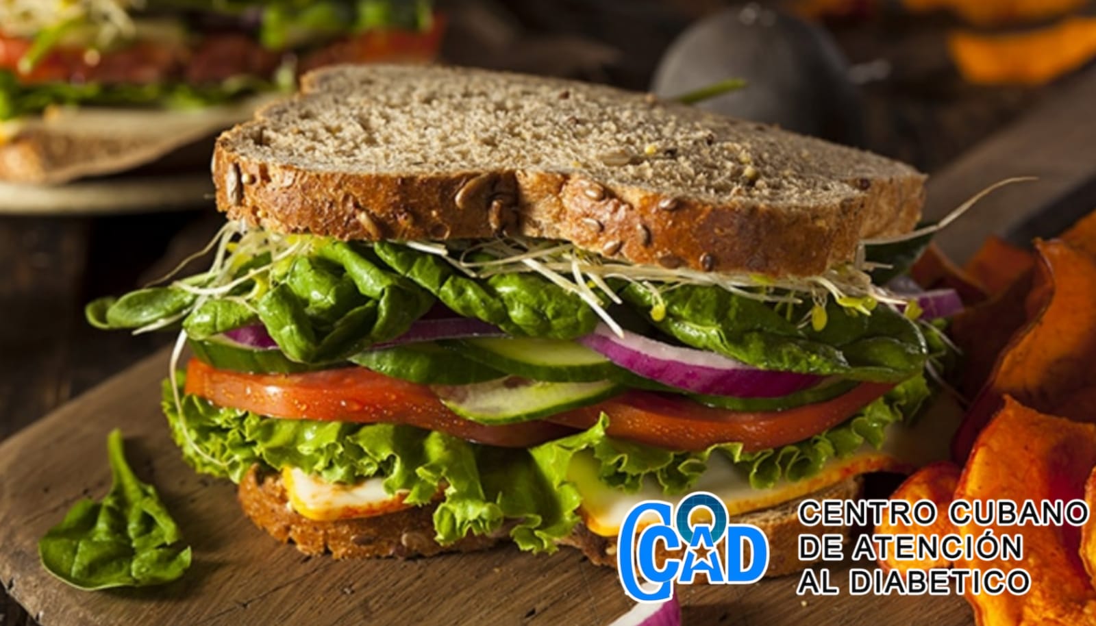 Desayuno saludable. Sándwich de verduras.