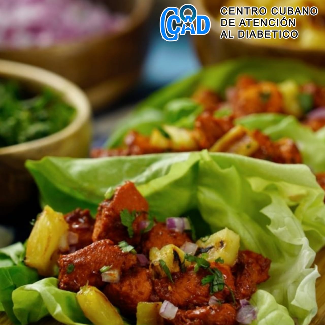 Nuestra cocina. TACOS DE LECHUGA CON POLLO AL PASTOR